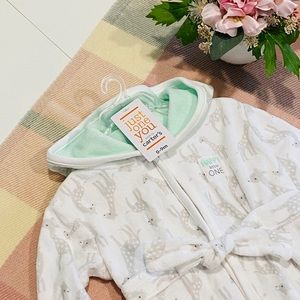 🎉HP🎉 🦒 NWT Carter’s Giraffe Infant Bath Robe
